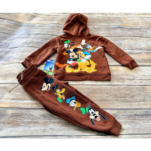 SUPER SWEET MICKEY & FRIENDS SWEATSUIT-12 MONTH
